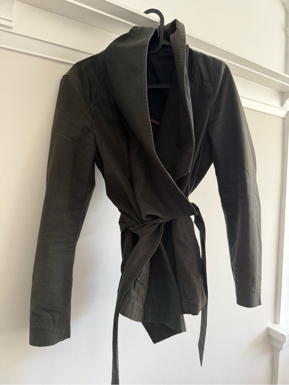 Soia & Kyo: Waist-length trench coat